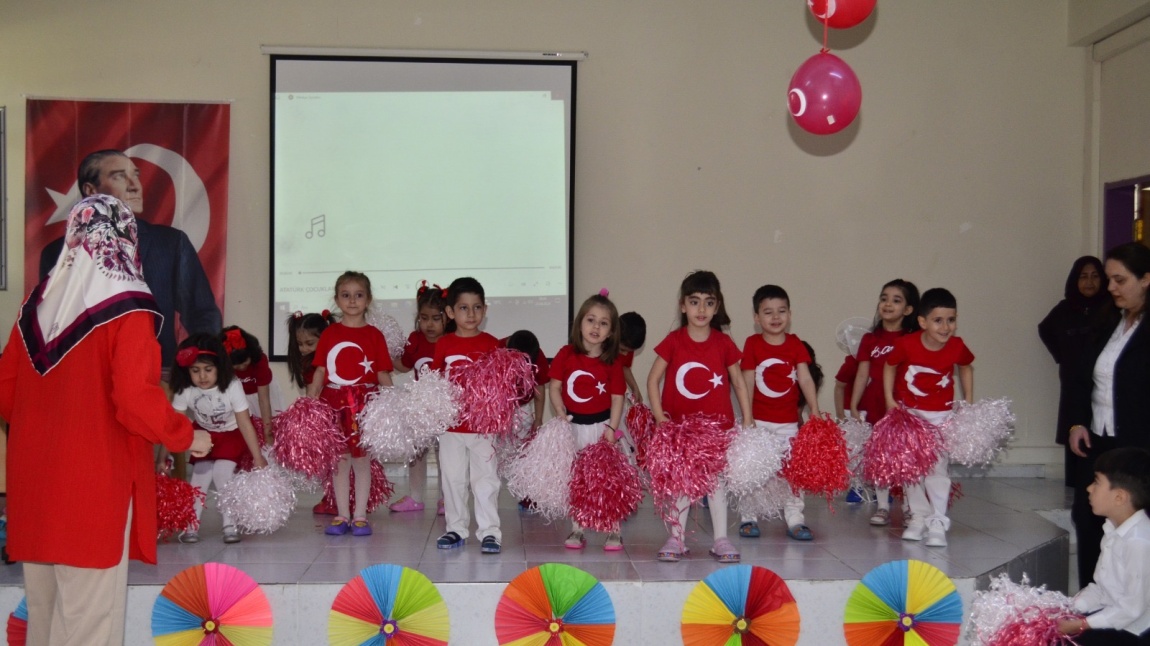 Okulumuzda 23 Nisan Ulusal Egemenlik ve Çocuk Bayramı Kutlamaları